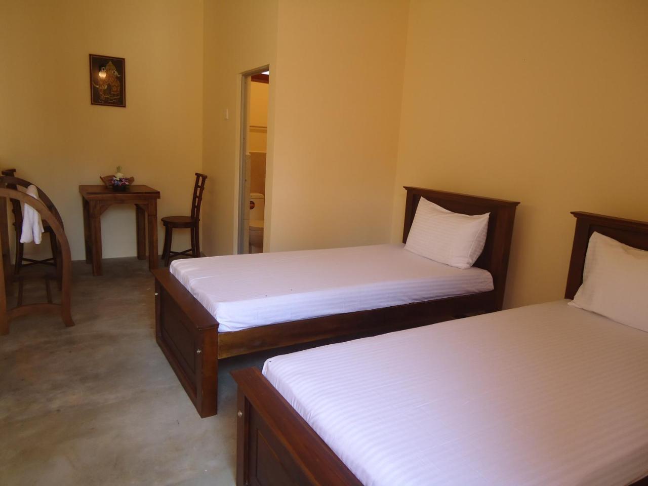 New Sanmi Resort Malabe Eksteriør billede